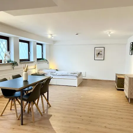 Modern Quiet Apartman *